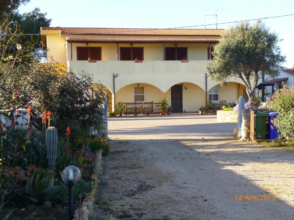 Agriturismo Cuile De Molino Porto Torres Luaran gambar